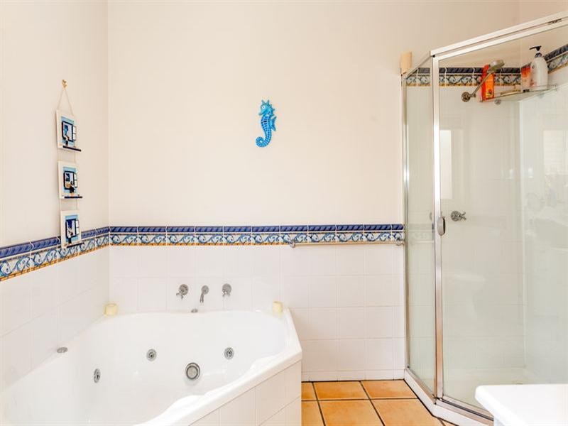 1/73 Marshall Street, Newtown VIC 3220