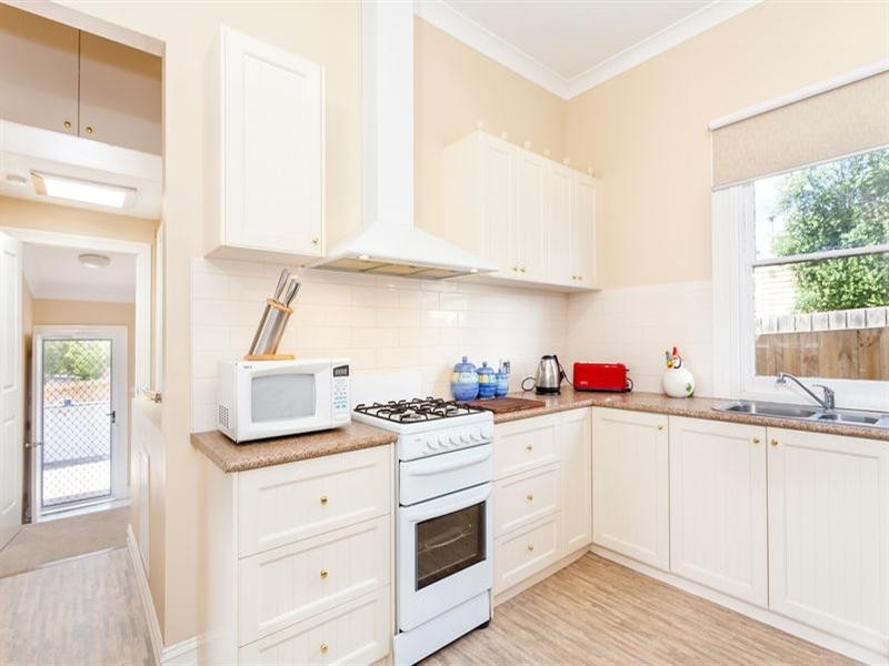 77 Francis Street, Belmont VIC 3216