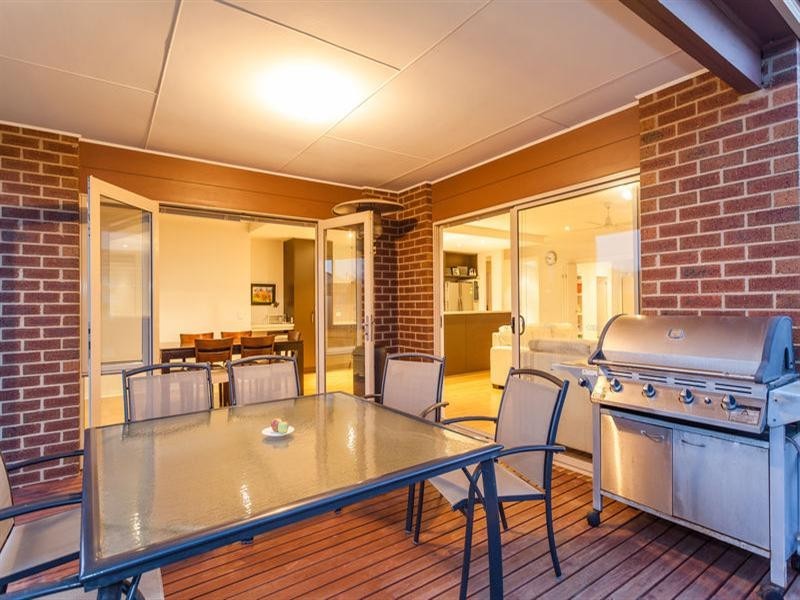 13 Malbec Loop, Waurn Ponds VIC 3216