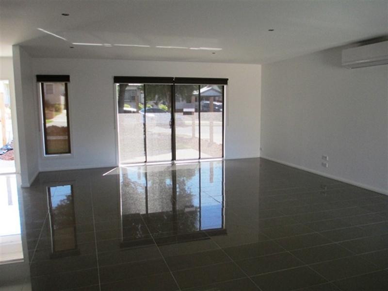 63 Sydenham Avenue, Manifold Heights VIC 3218