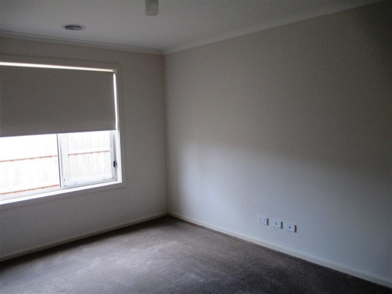 2 Farmland Lane, Leopold VIC 3224