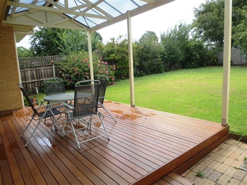 38 James Street, Belmont VIC 3216