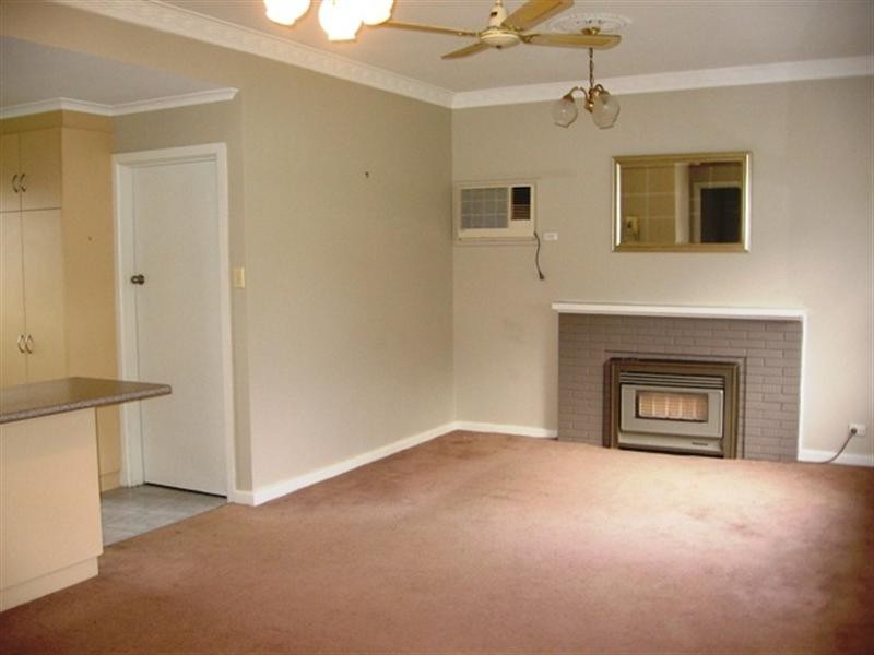 24 Edinburgh Avenue, Herne Hill VIC 3218