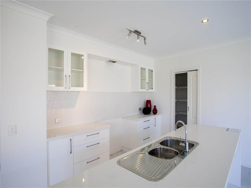 11 View Bella Road, Drysdale VIC 3222