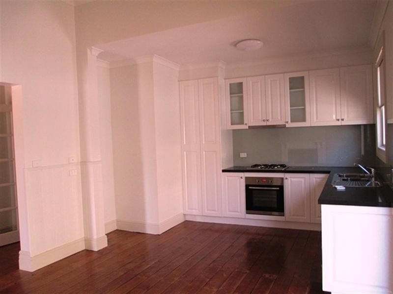 14 Bay Street, Rippleside VIC 3215