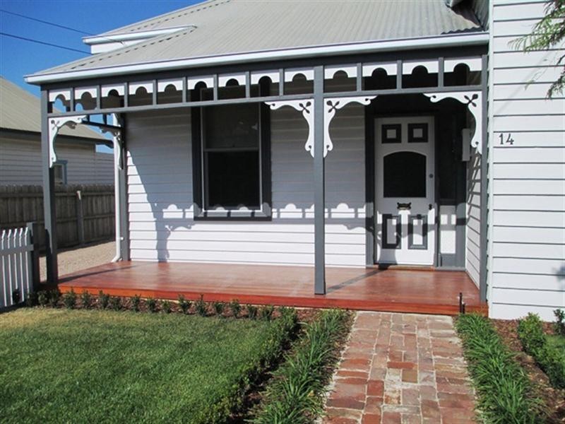 14 Bay Street, Rippleside VIC 3215