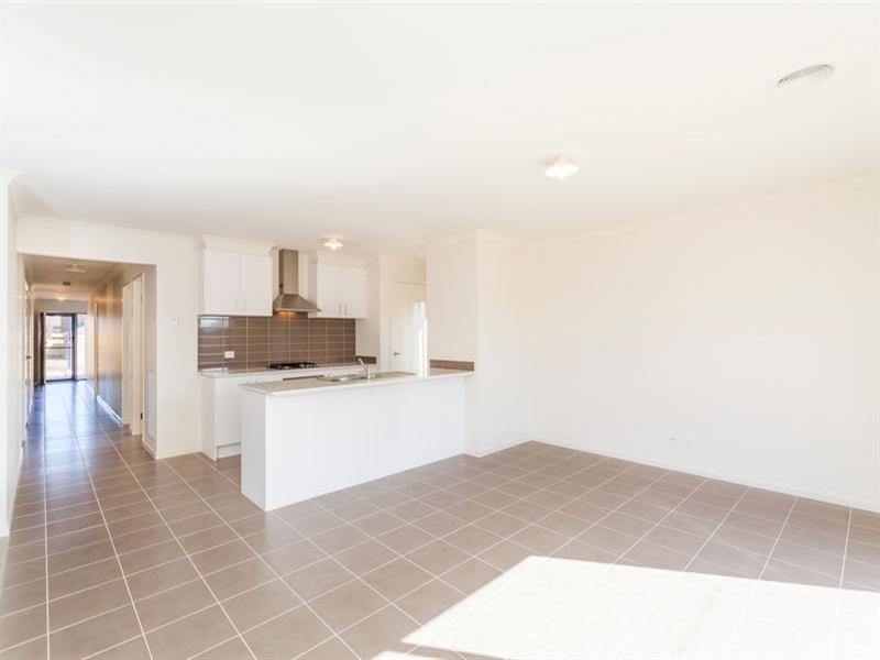 23 Parkfront Drive, Leopold VIC 3224