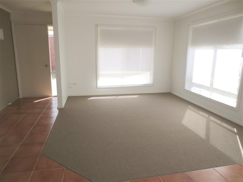 4/12-14 Karlovac Court, Bell Park VIC 3215