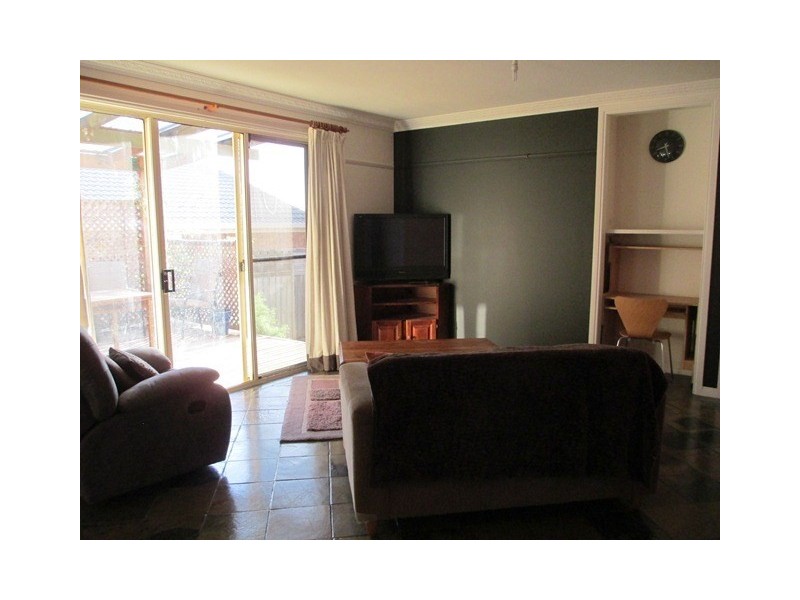 5 Ingrid Court, Herne Hill VIC 3218