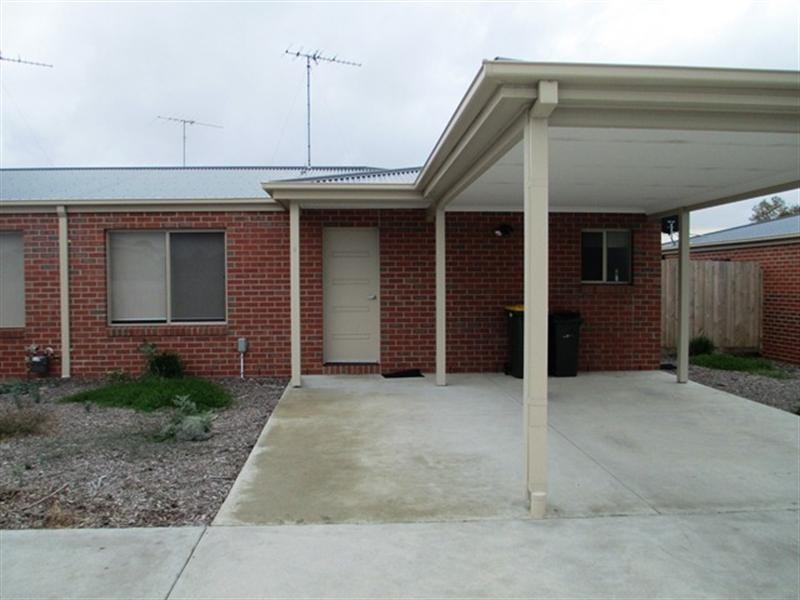 3/7 Isabella Street, Grovedale VIC 3216