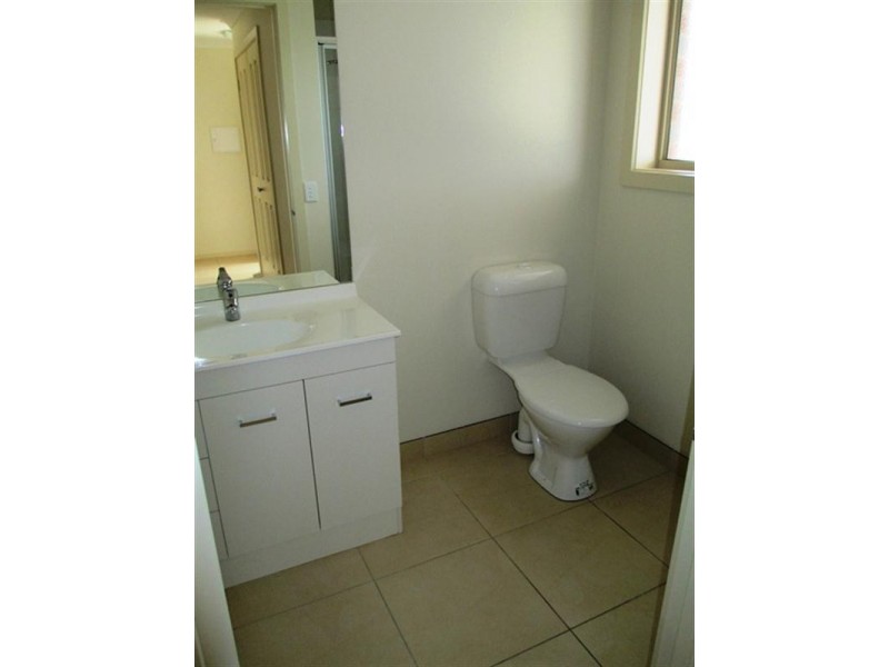 3/7 Isabella Street, Grovedale VIC 3216