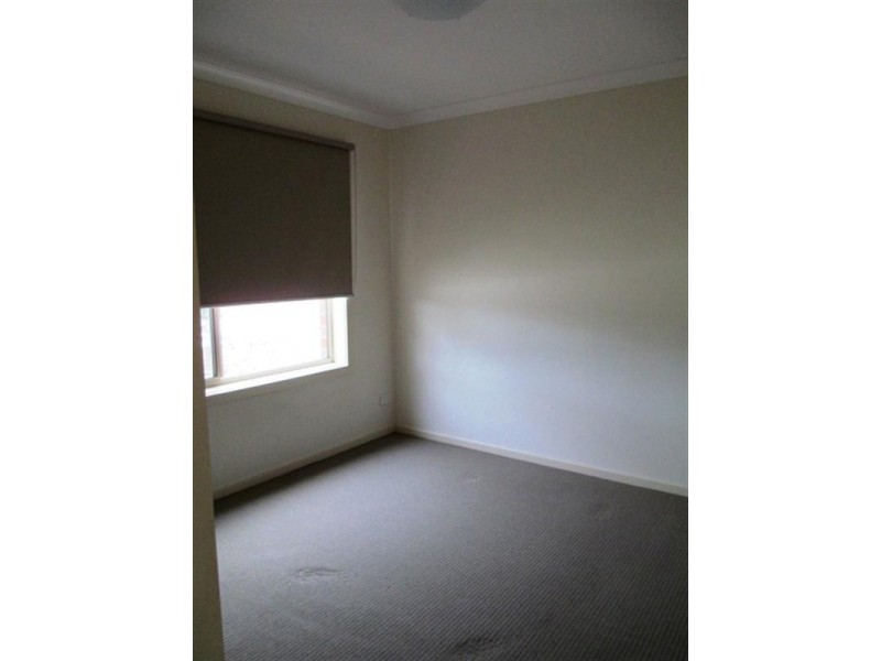 3/7 Isabella Street, Grovedale VIC 3216