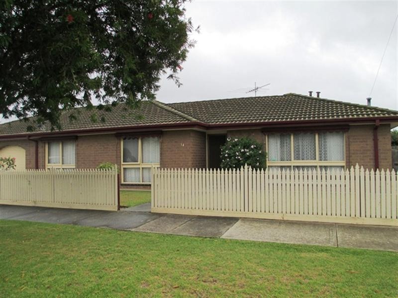 14 Helms Street, Newcomb VIC 3219