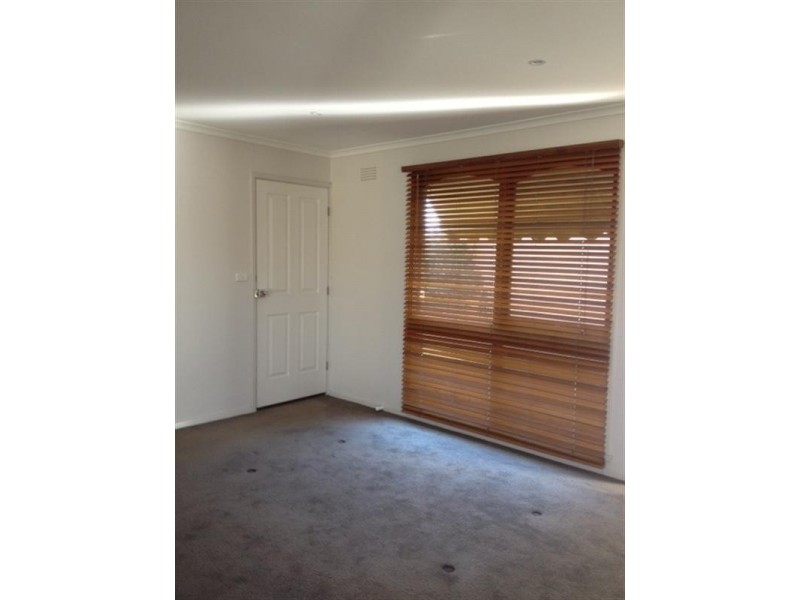 14 Helms Street, Newcomb VIC 3219