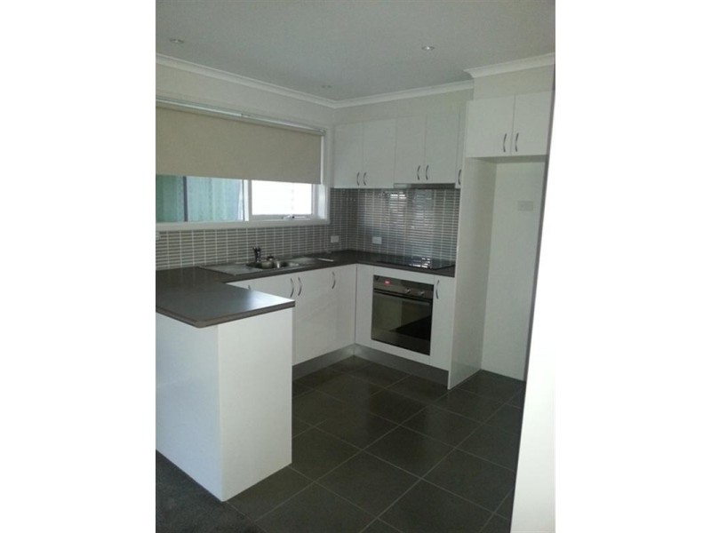 14 Helms Street, Newcomb VIC 3219