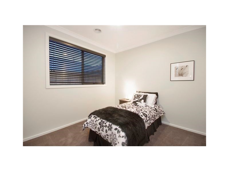 42 Anstead Avenue, Drysdale VIC 3222