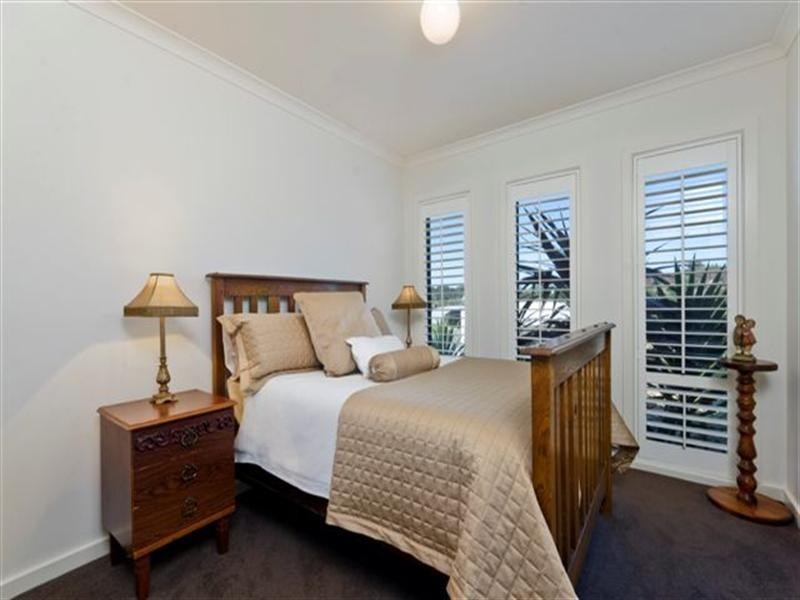 4 Greenfinch Way, Wandana Heights VIC 3216