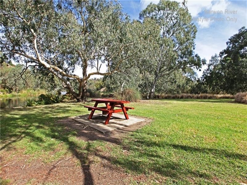 1/4 (Lot 13) Chesterfield Court, Newtown VIC 3220