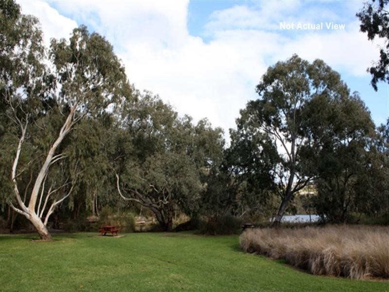 1/4 (Lot 13) Chesterfield Court, Newtown VIC 3220