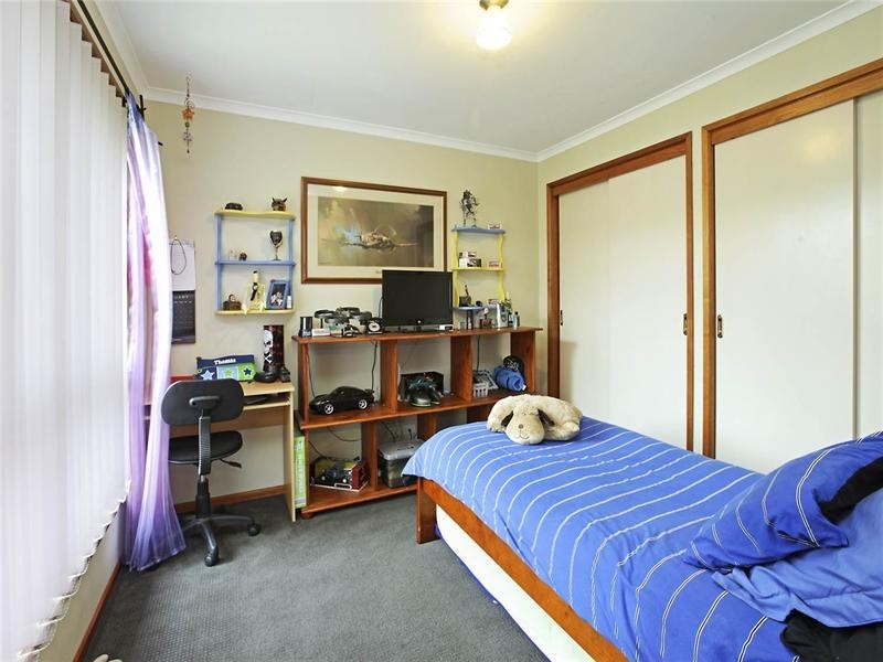 21 Lino Court, Whittington VIC 3219