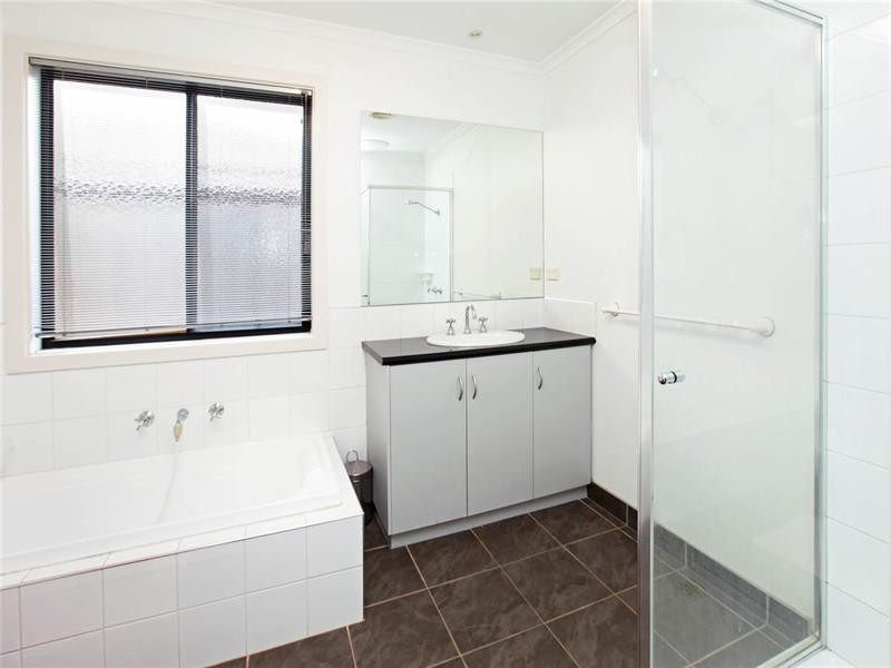 99 Bickford Road, Grovedale VIC 3216