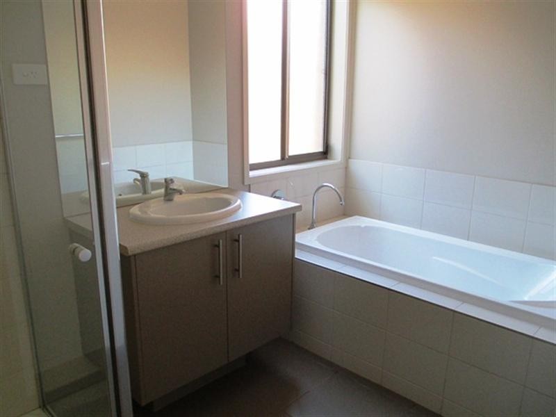 9 Speranza Court, Marshall VIC 3216