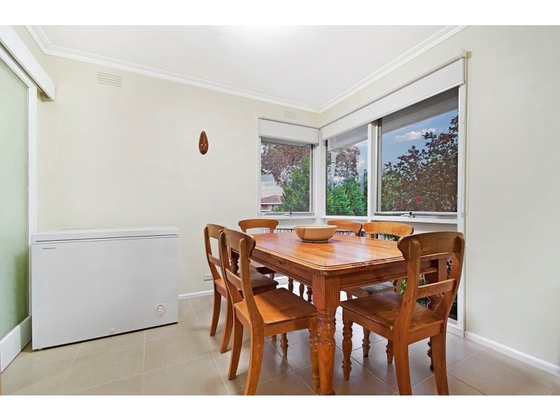 19 Cheryl Crescent, Belmont VIC 3216