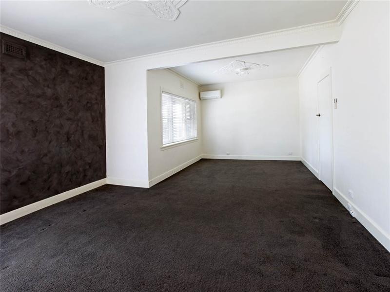 298 Autumn Street, Herne Hill VIC 3218