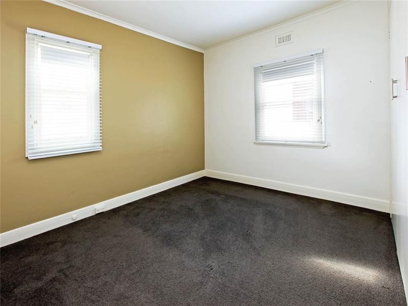 298 Autumn Street, Herne Hill VIC 3218