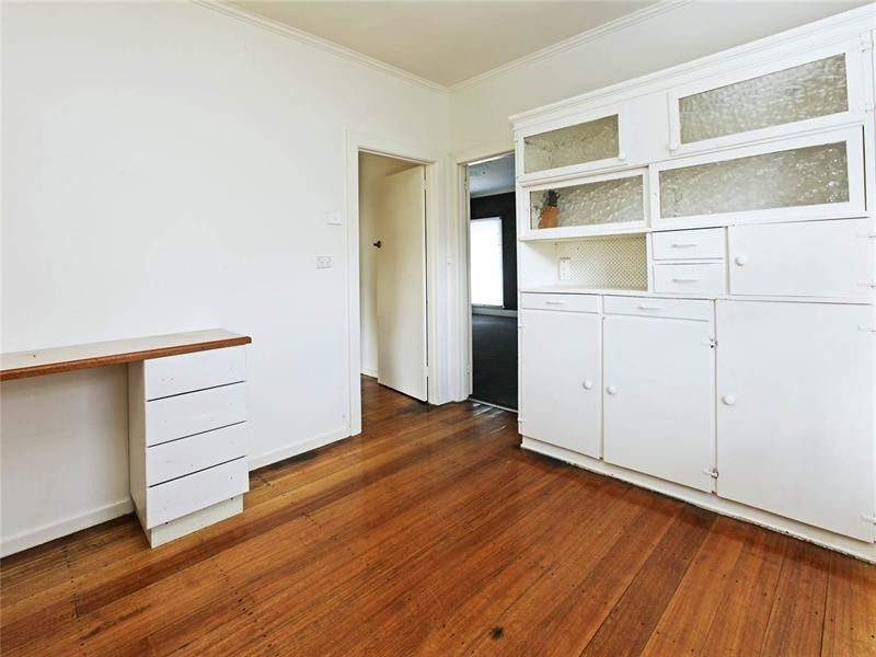 298 Autumn Street, Herne Hill VIC 3218