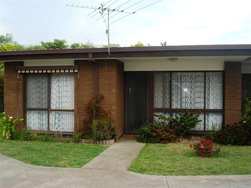 3/21 Tucker Street, Breakwater VIC 3219