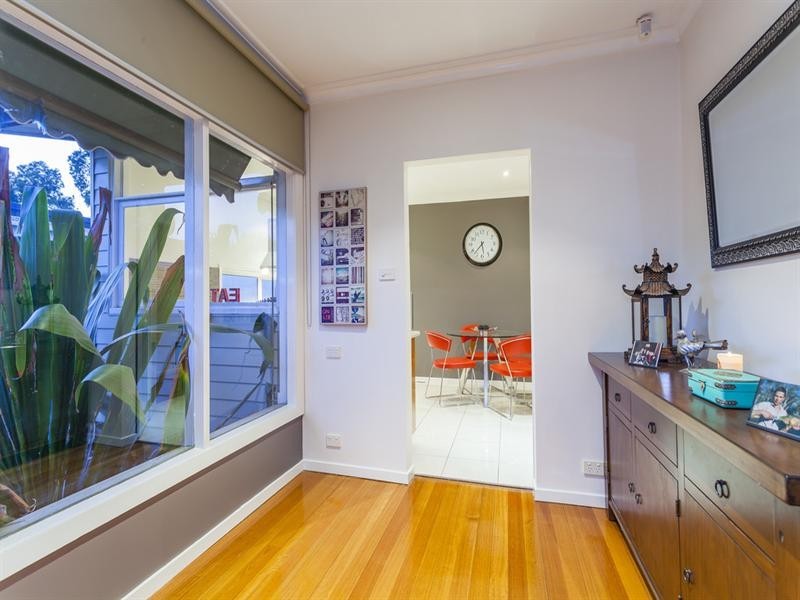 6 Cambra Road, Belmont VIC 3216