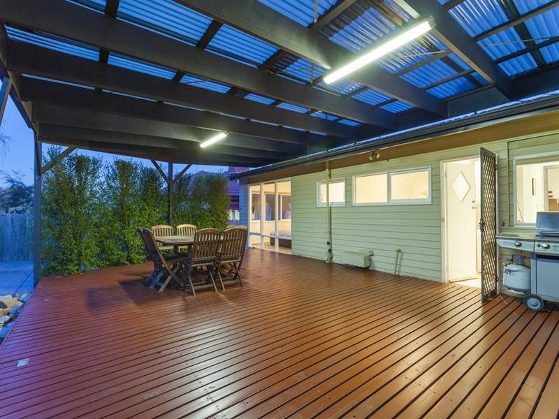 6 Cambra Road, Belmont VIC 3216