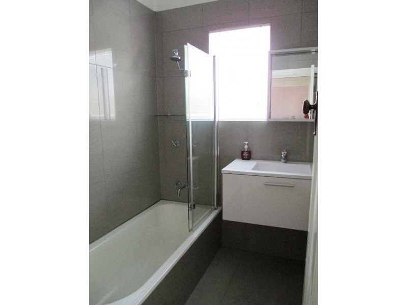 17 Grey Street, East Geelong VIC 3219