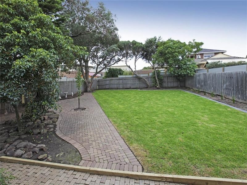 32 Arden Avenue, Leopold VIC 3224