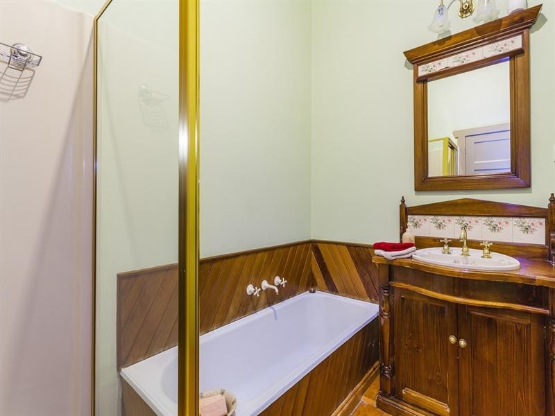 25 Bay Street, Rippleside VIC 3215