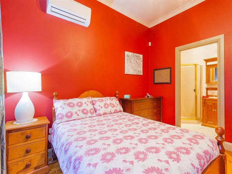 25 Bay Street, Rippleside VIC 3215