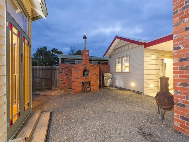25 Bay Street, Rippleside VIC 3215