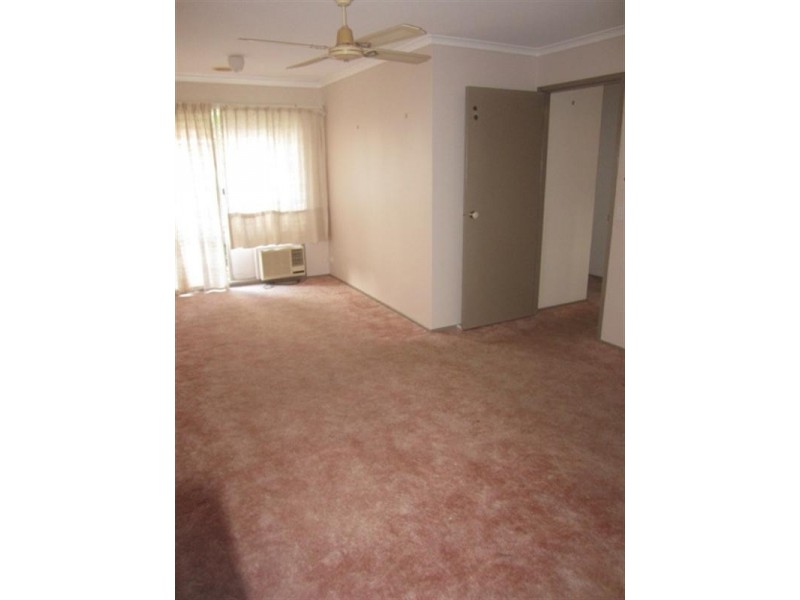 30 Schmitt Court, Whittington VIC 3219