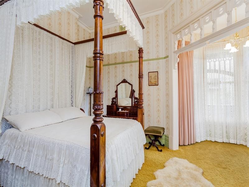 12 The Esplanade South, Geelong VIC 3220