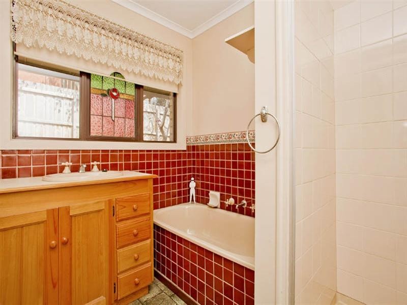 3 Grange Court, Leopold VIC 3224