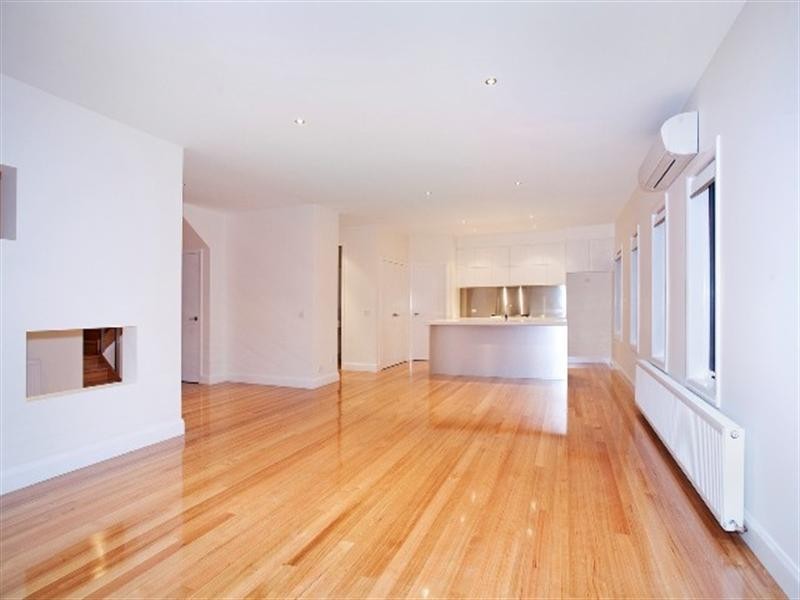 11 Bayswater Road, Newtown VIC 3220