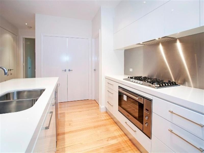 11 Bayswater Road, Newtown VIC 3220