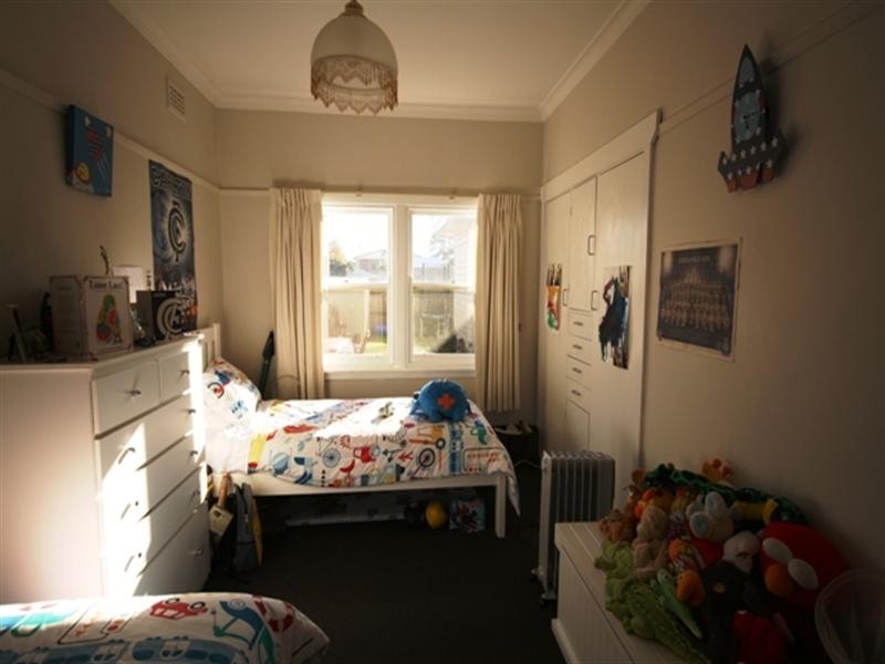 50 Upper Skene Street, Newtown VIC 3220