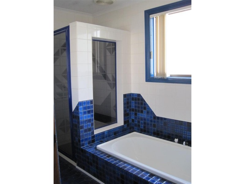 93 Newton Avenue, Bell Post Hill VIC 3215