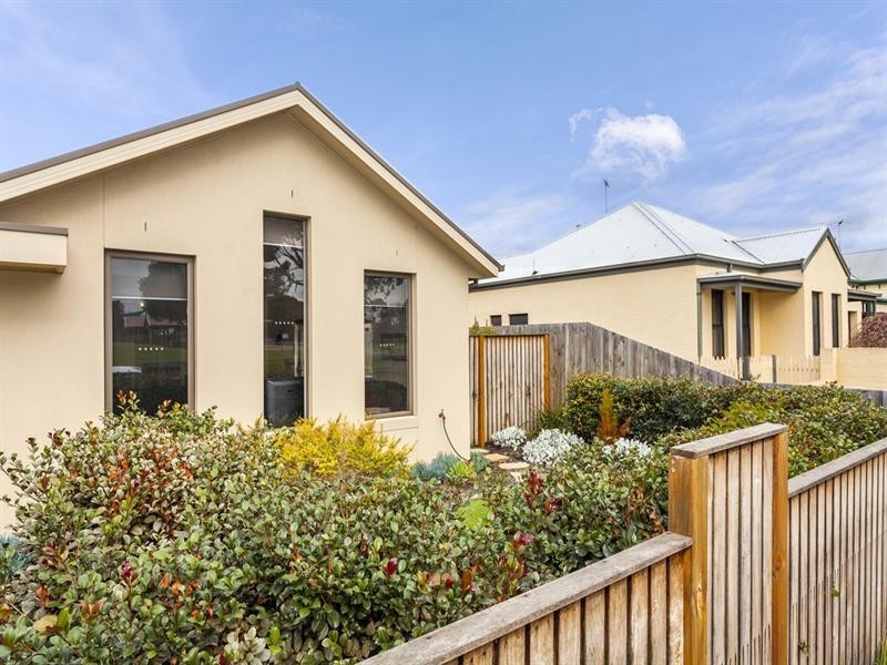 4/151-153 Hope Street, Geelong West VIC 3218