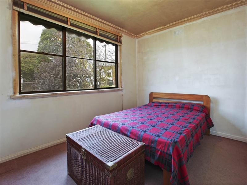 3 Boronia Street, Newcomb VIC 3219