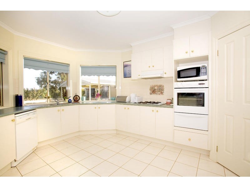 21-23 Barnaby Court, Leopold VIC 3224