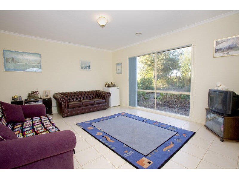 21-23 Barnaby Court, Leopold VIC 3224