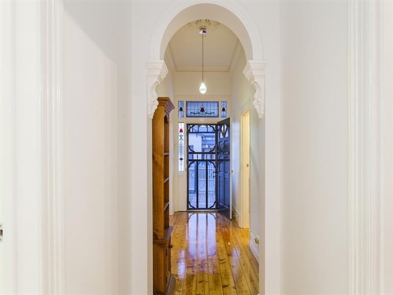 4 Walker Street, Rippleside VIC 3215